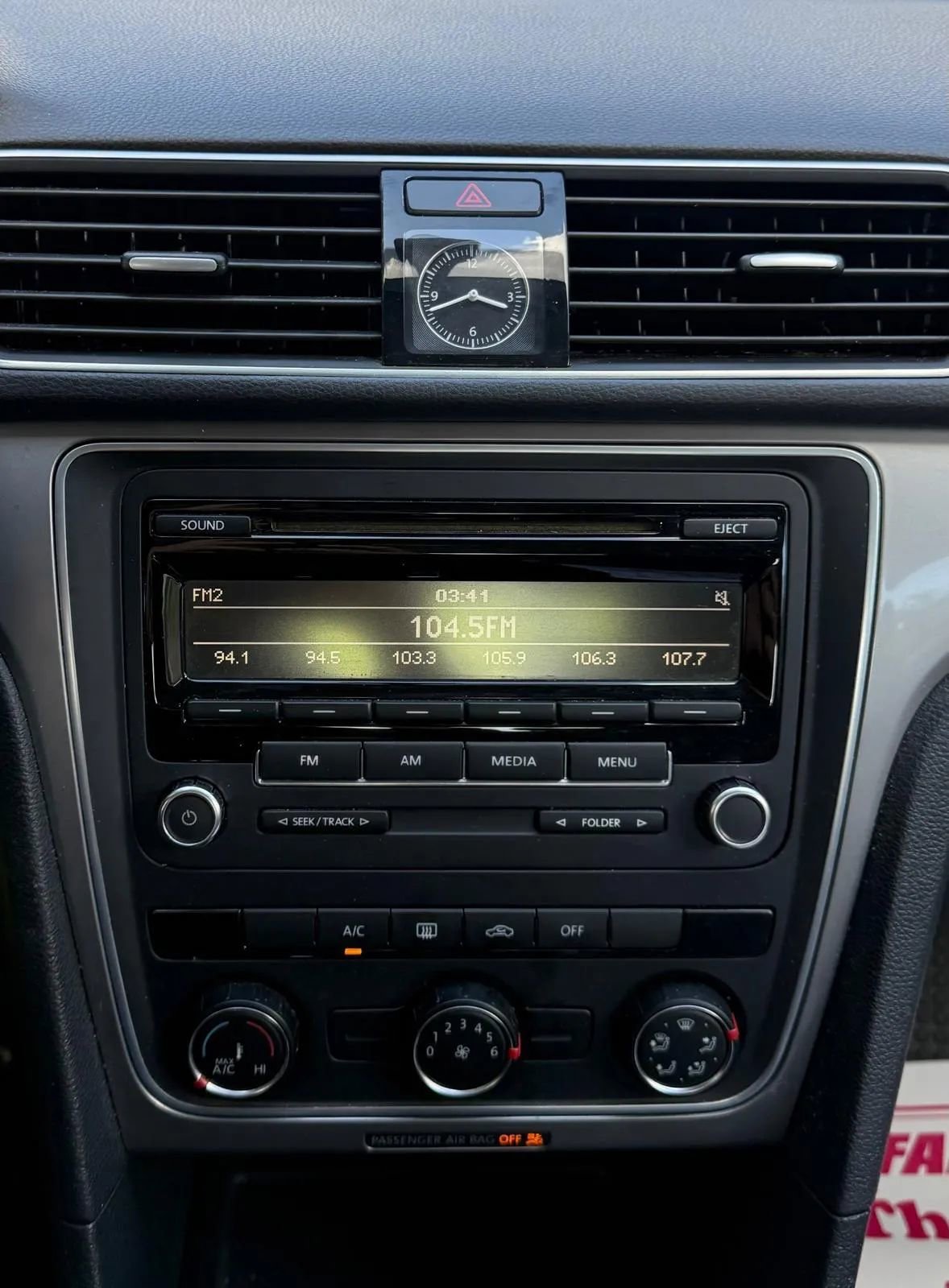 Used 2015 Volkswagen Passat 1.8T S image 12