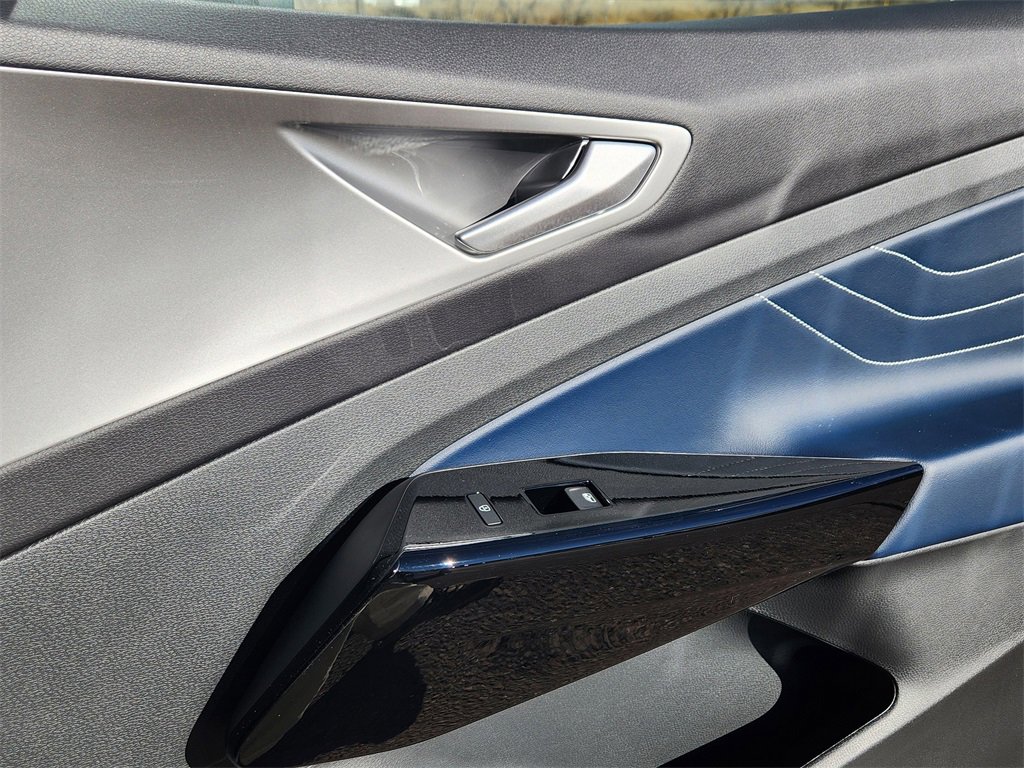 New 2026 Volkswagen ID.4 Pro S image 21