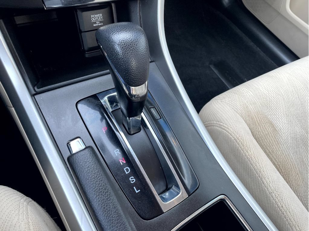 Used 2015 Honda Accord EX image 21