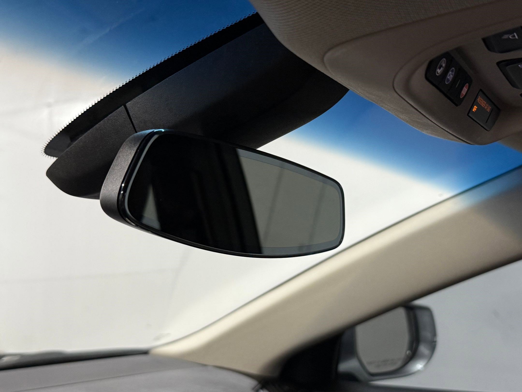 Used 2018 Cadillac XTS Luxury image 28