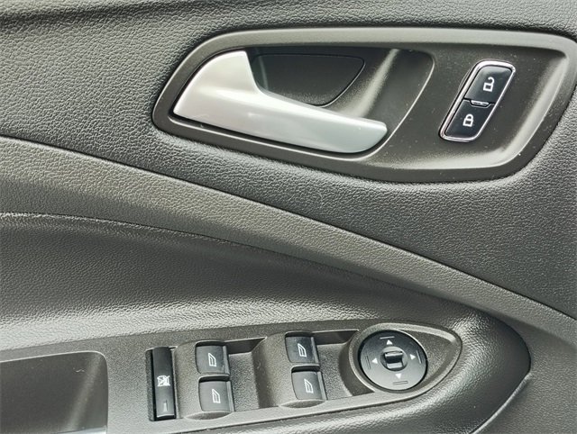 Used 2016 Ford Escape SE image 12