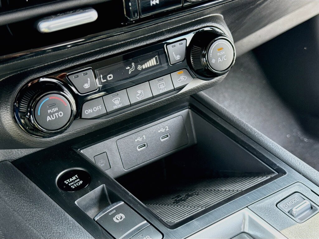 New 2026 Nissan Kicks SV w/ Cold Weather Package FWD image 11