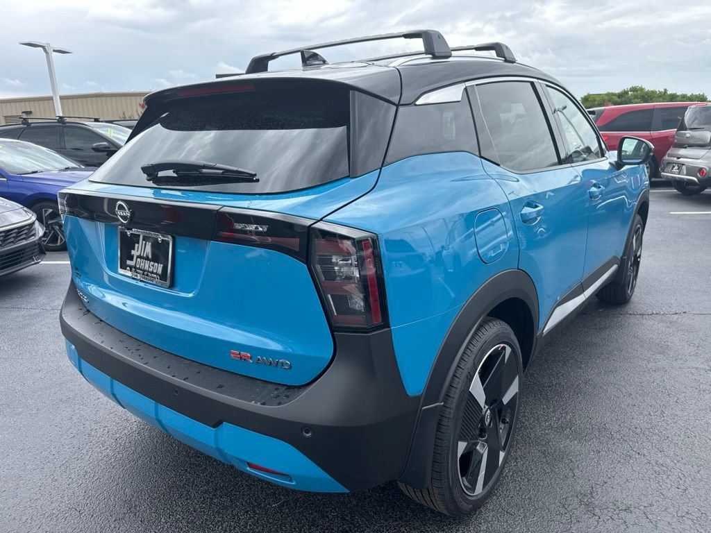 New 2026 Nissan Kicks SR w/ Cold Weather Package AWD/4WD image 5