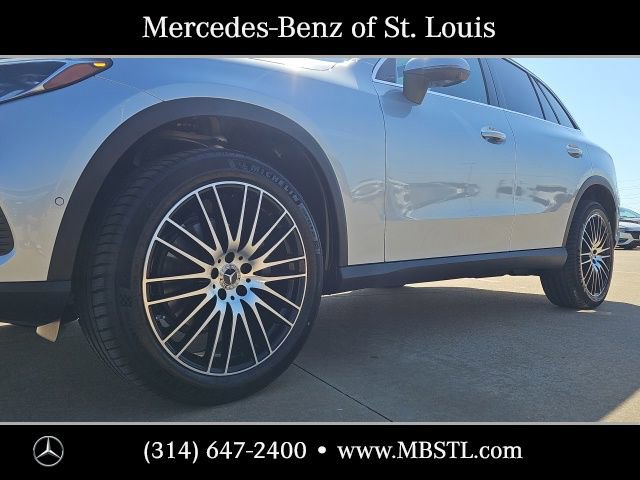New 2026 Mercedes-Benz GLC 300 4MATIC image 5