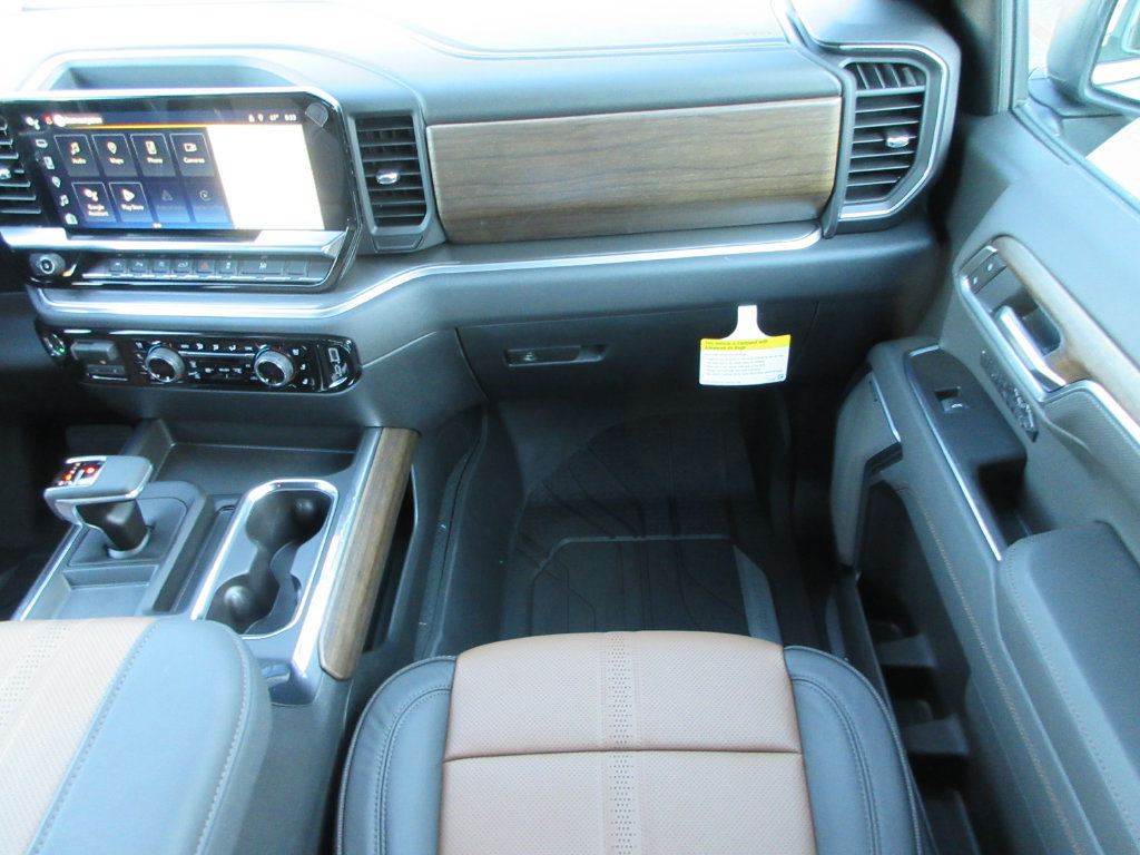 New 2026 Chevrolet Silverado 1500 High Country AWD/4WD image 19