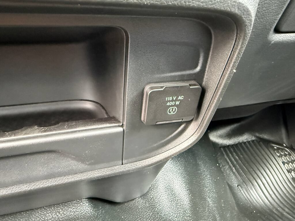 New 2026 RAM 3500 Tradesman AWD/4WD image 27