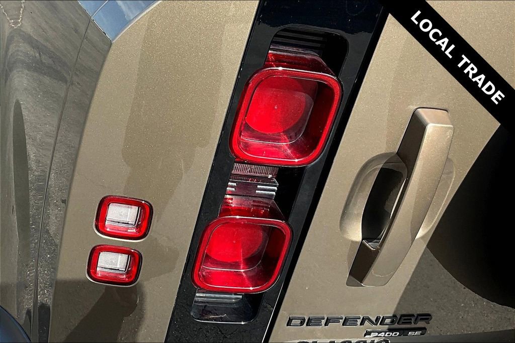 Used 2020 Land Rover Defender 110 SE image 22