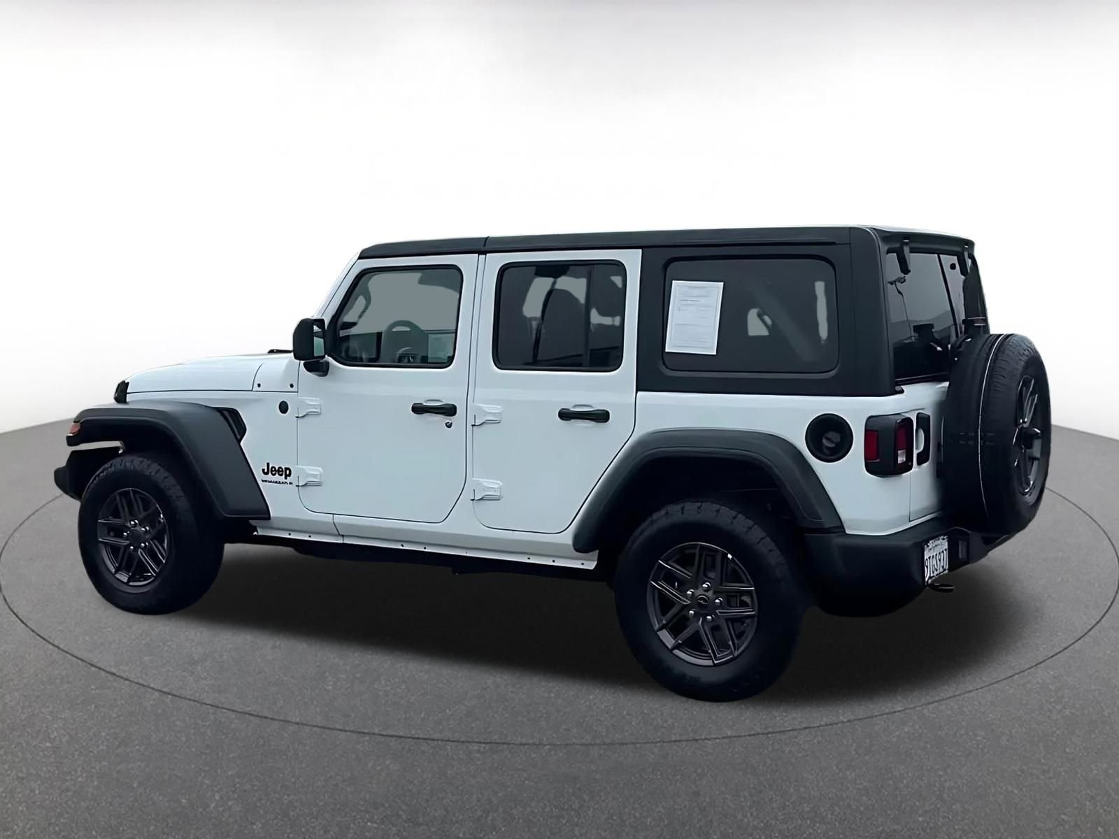 Used 2025 Jeep Wrangler Sport S image 10