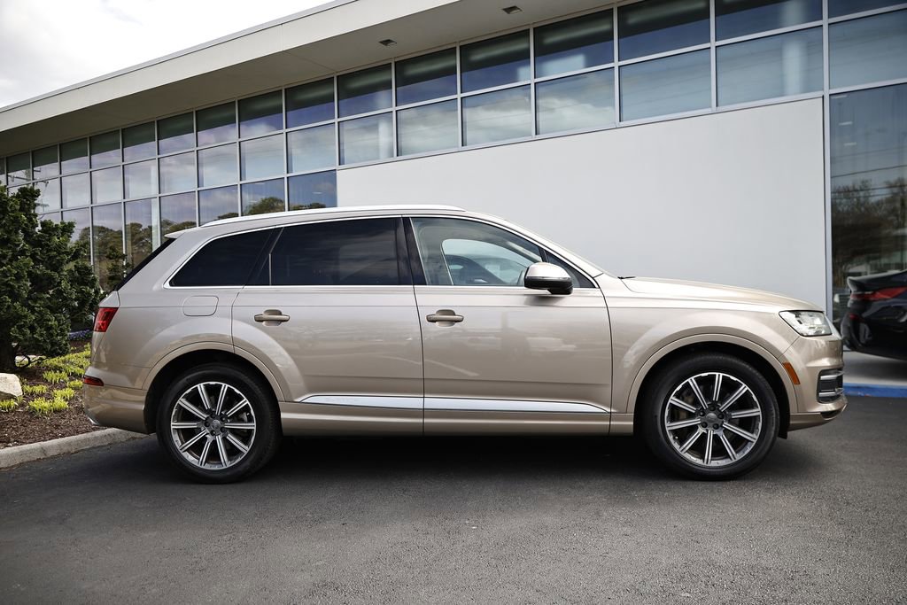 Used 2018 Audi Q7 3.0T Prestige image 4