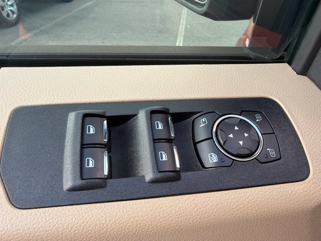 Used 2018 Ford F150 Lariat w/ Equipment Group 502A Luxury AWD/4WD image 12