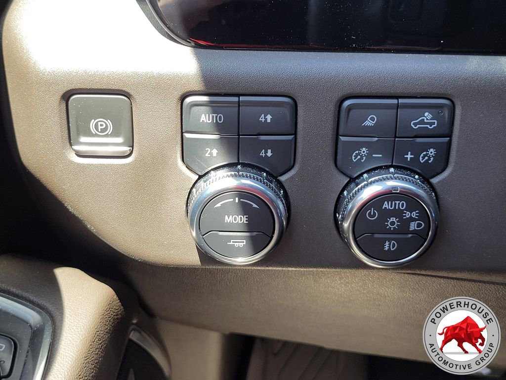 Used 2024 GMC Sierra 1500 SLT w/ SLT Premium Plus Package AWD/4WD image 29