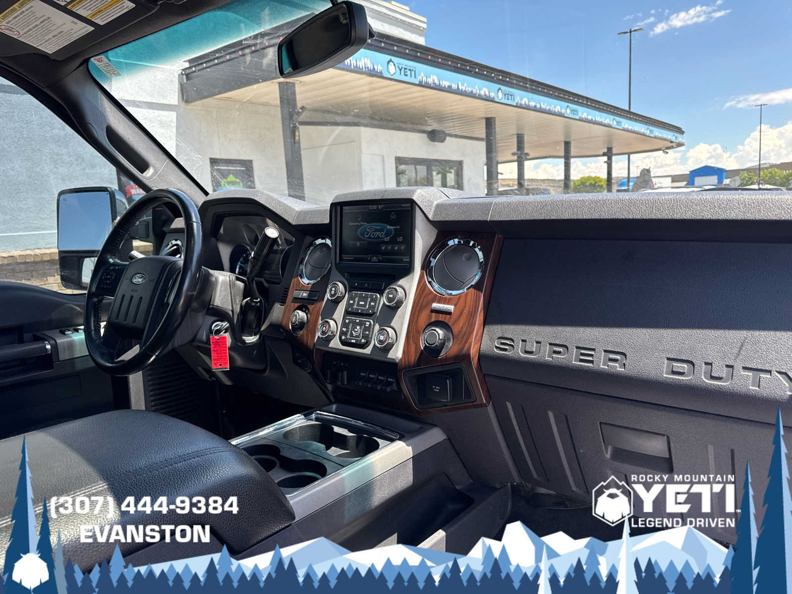 Used 2016 Ford F350 Lariat w/ Lariat Ultimate Package AWD/4WD image 14