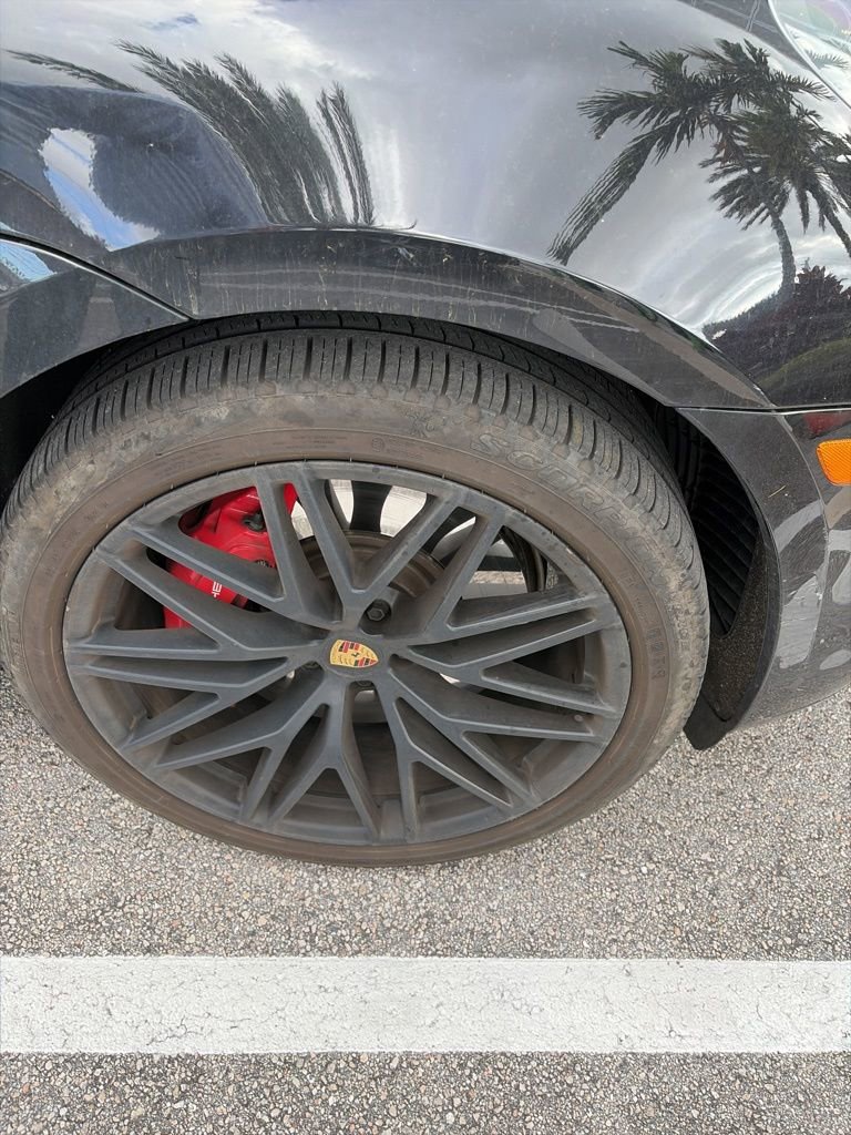 Certified 2024 Porsche Macan GTS image 16