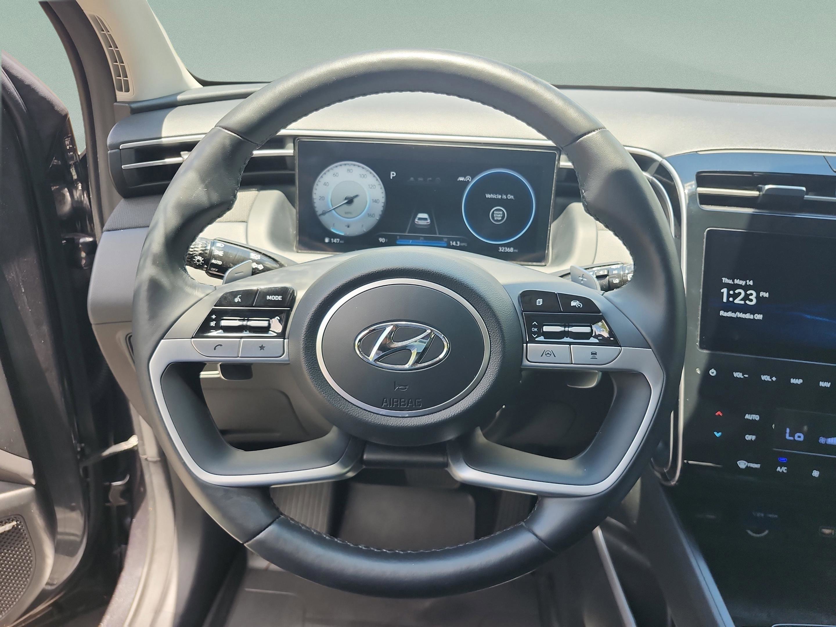 Certified 2022 Hyundai Tucson Limited FWD image 9