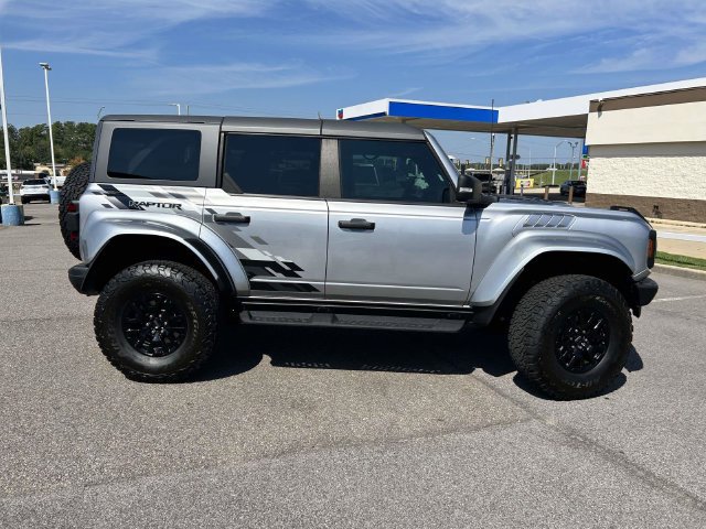 Used 2024 Ford Bronco Raptor AWD/4WD image 2