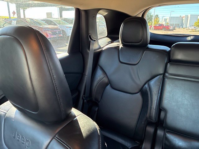 Used 2015 Jeep Cherokee Limited AWD/4WD image 17