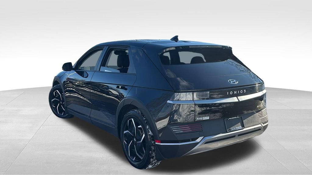 Used 2024 Hyundai Ioniq 5 SEL image 5