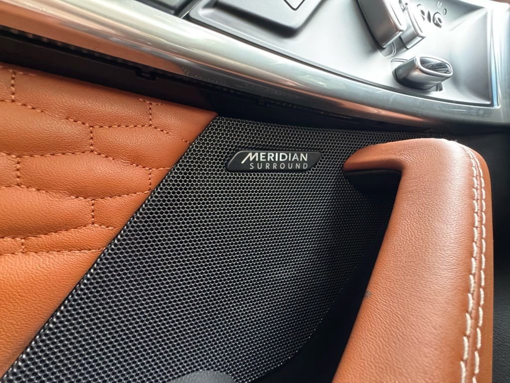 Used 2023 Jaguar F-TYPE R-Dynamic image 24