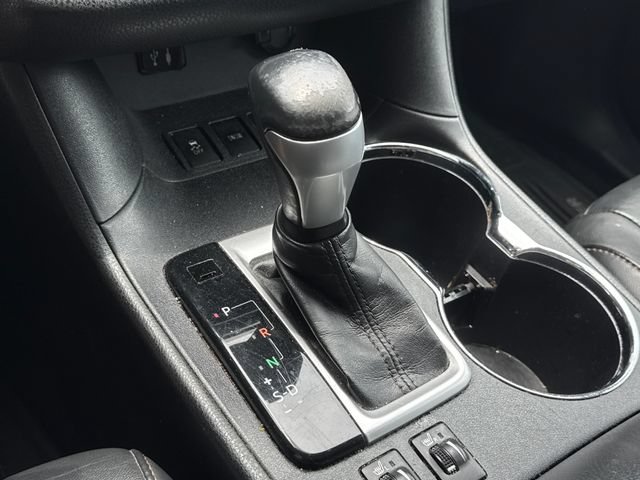 Used 2015 Toyota Highlander XLE FWD image 16