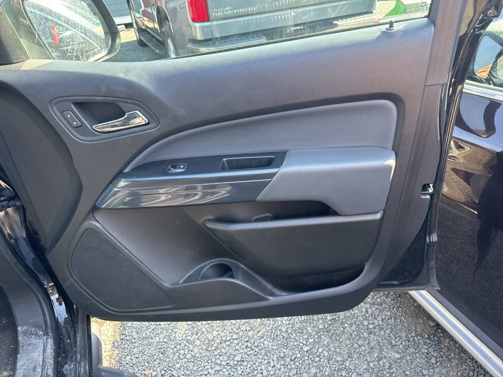 Used 2021 Chevrolet Colorado Z71 w/ Safety Package image 11