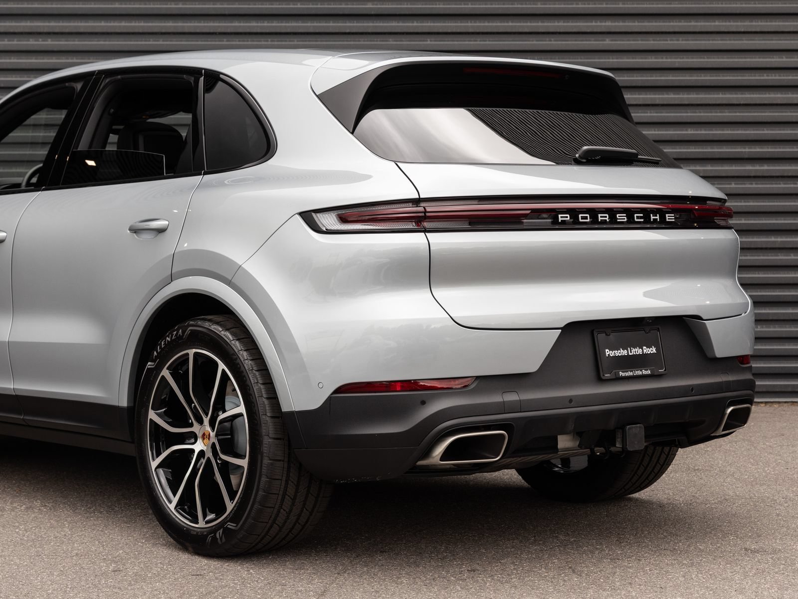 Certified 2026 Porsche Cayenne AWD/4WD image 11