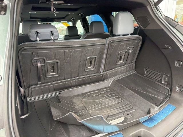 Used 2023 Buick Enclave Essence w/ Experience Buick Package image 11