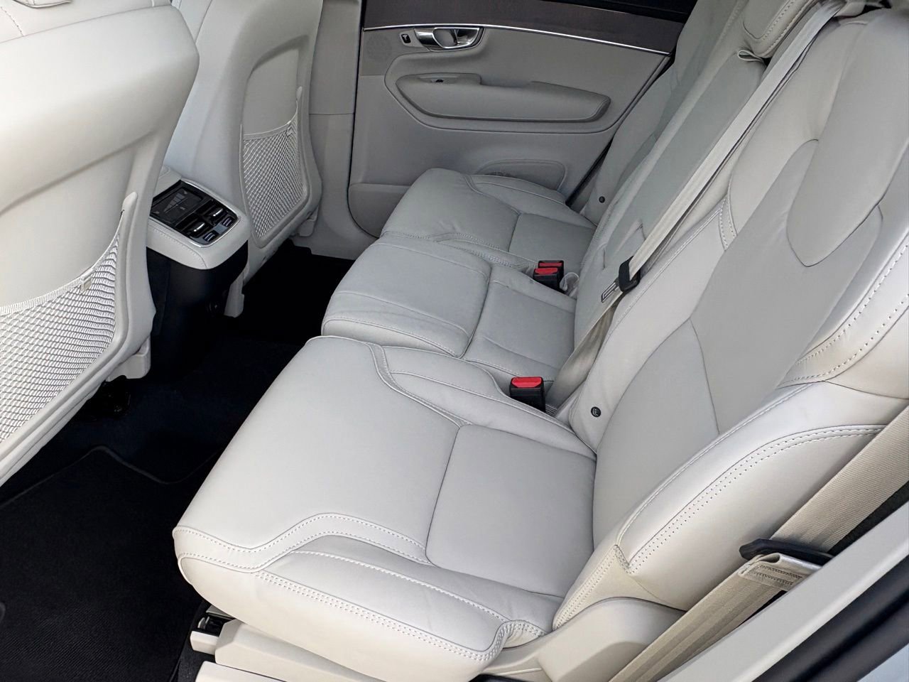 New 2026 Volvo XC90 B6 Ultra AWD/4WD image 22