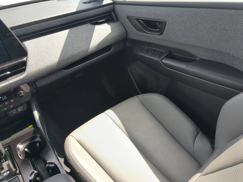 Certified 2026 Subaru Outback Limited AWD/4WD image 15