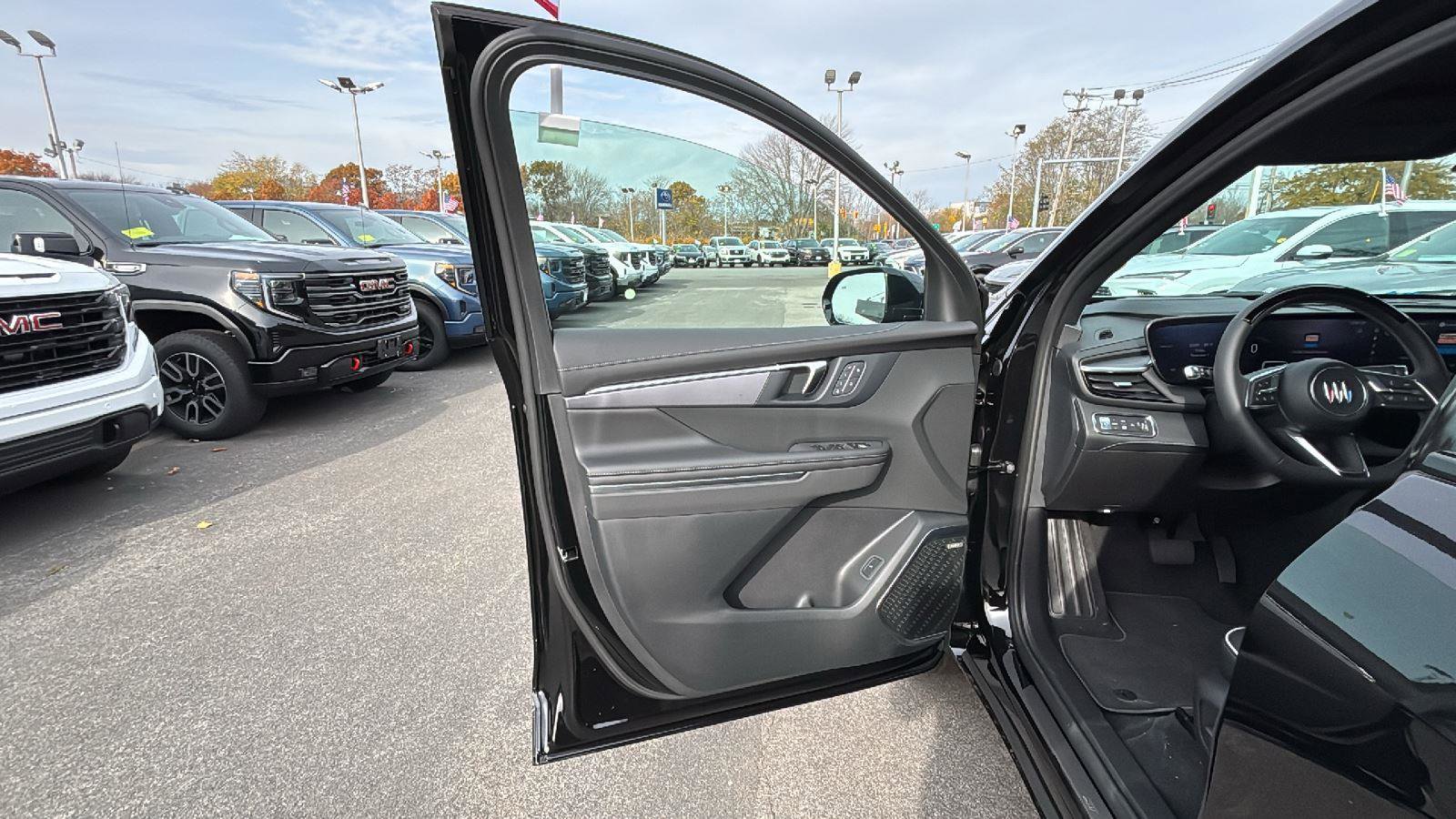 New 2026 Buick Enclave Sport Touring w/ Super Cruise Package image 11