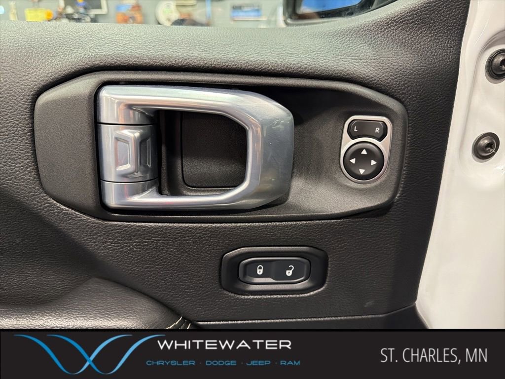 Used 2010 Subaru Forester 2.5X Premium image 26