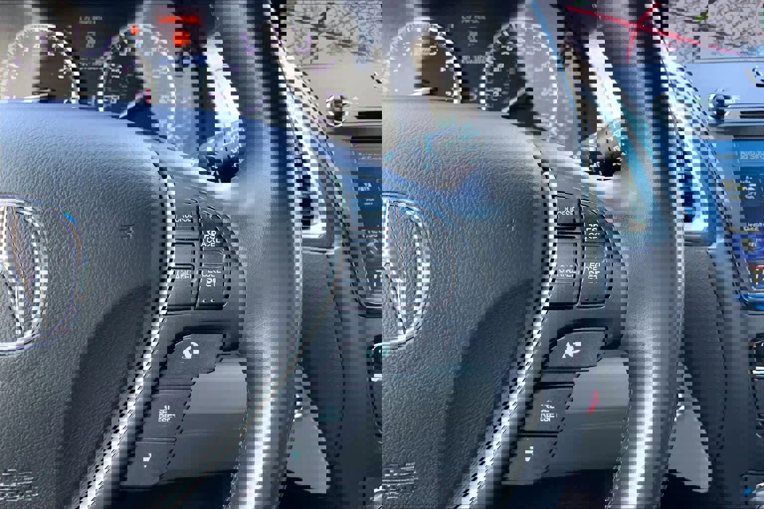 Used 2016 Acura RDX w/ Technology Package FWD image 23