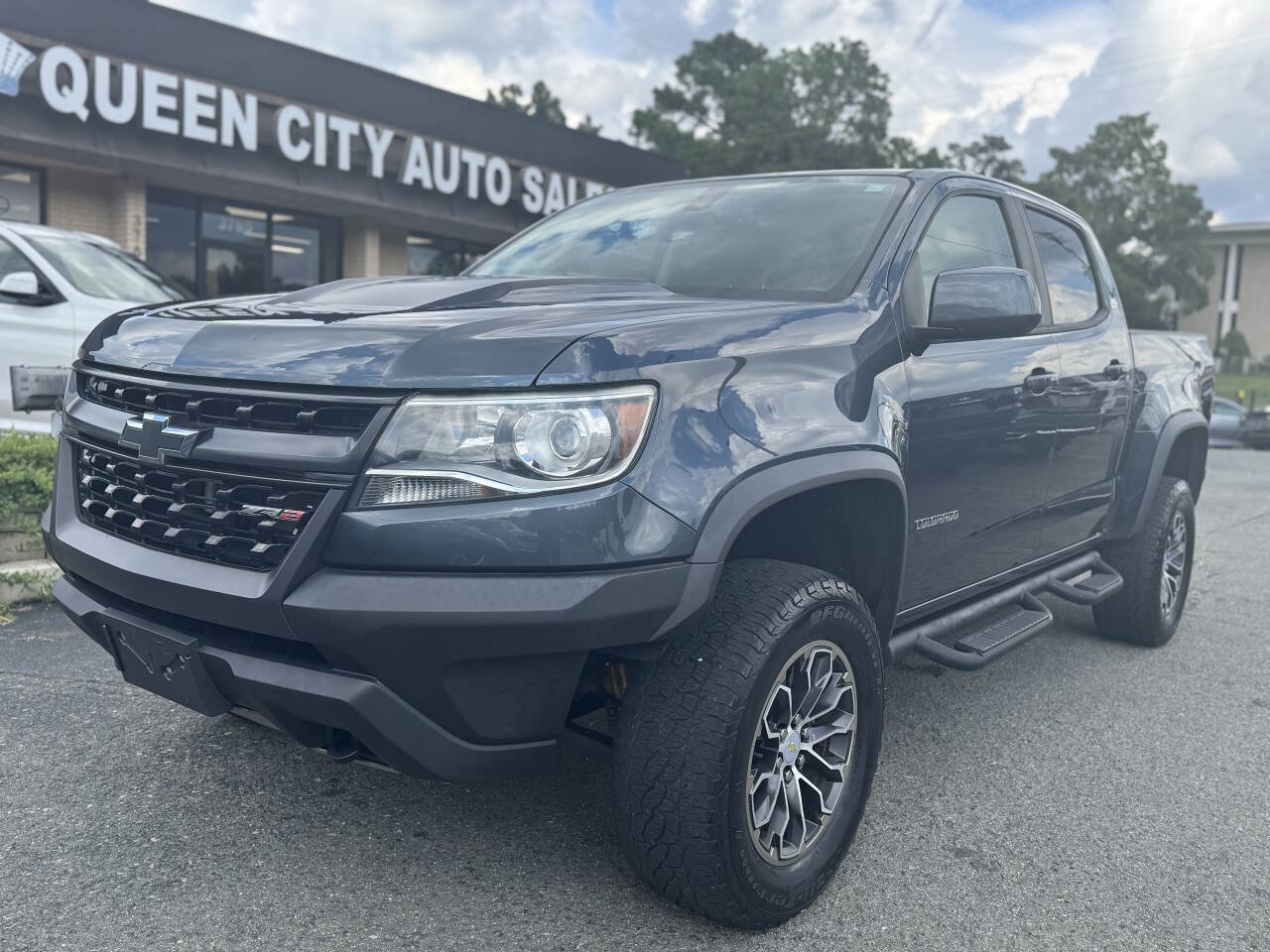 Used 2019 Chevrolet Colorado ZR2 image 1