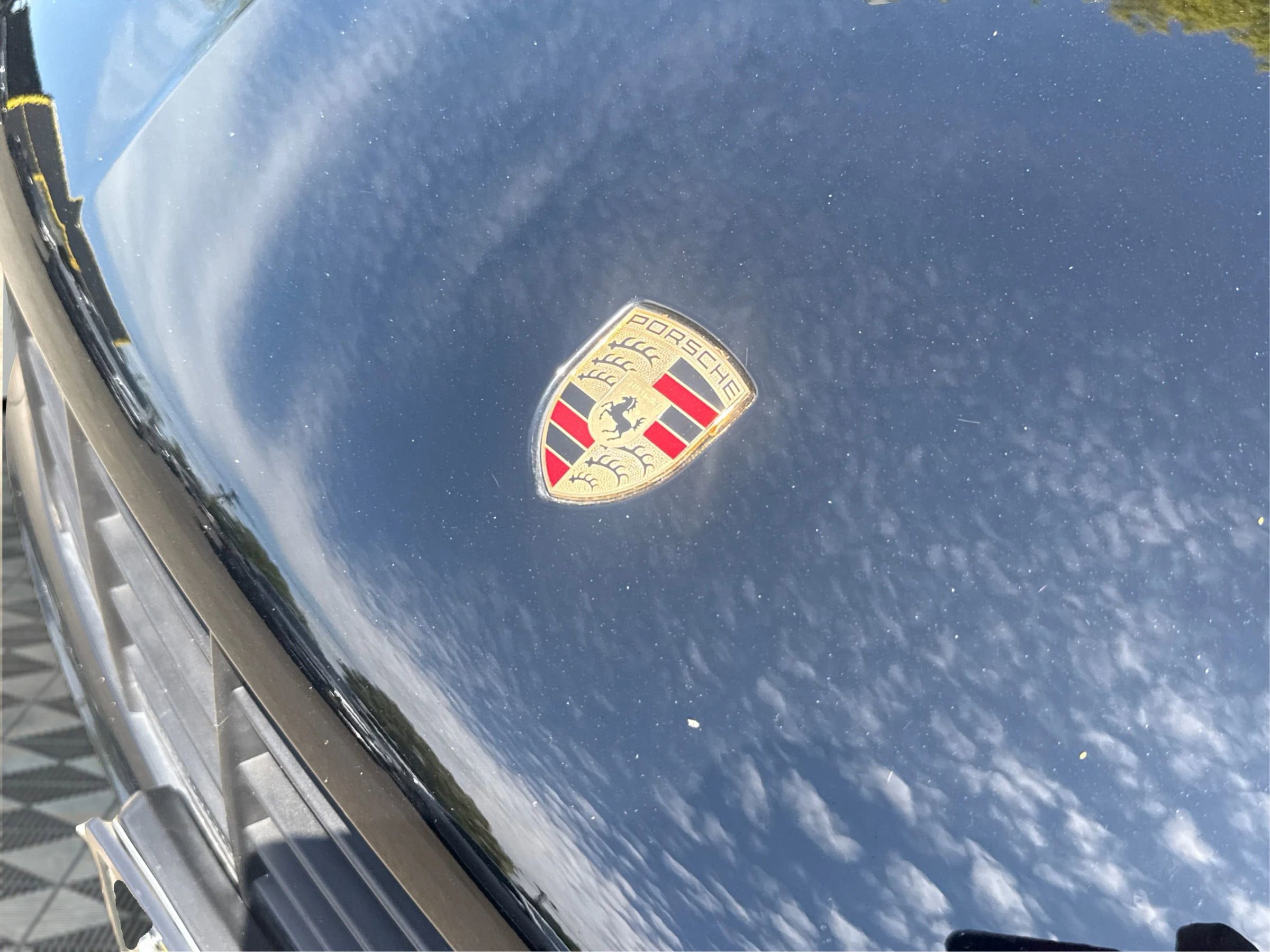 Used 2018 Porsche Macan Sport Edition AWD/4WD image 31