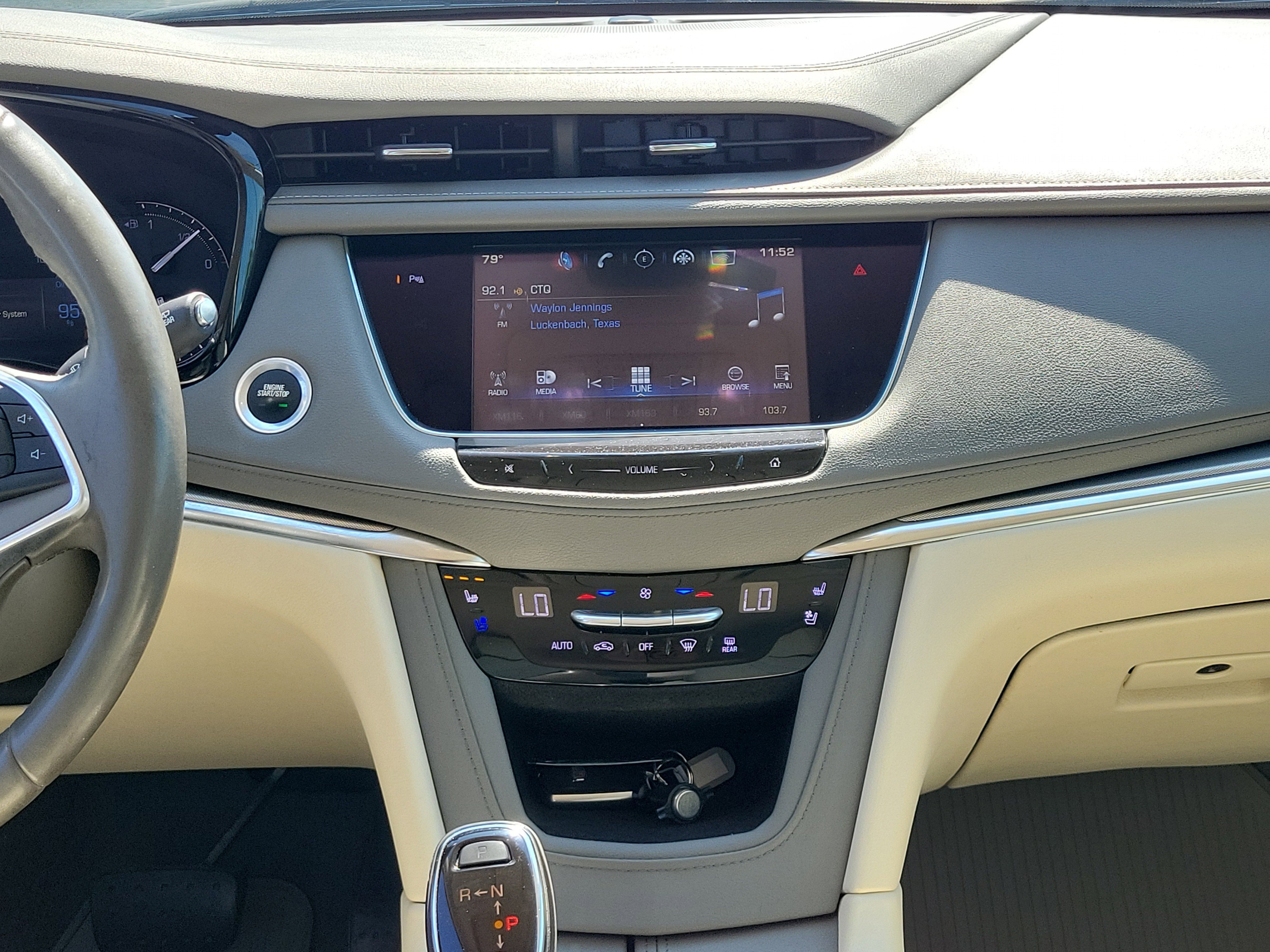 Used 2017 Cadillac XT5 Premium Luxury w/ LPO, Wheel Lock Package image 19