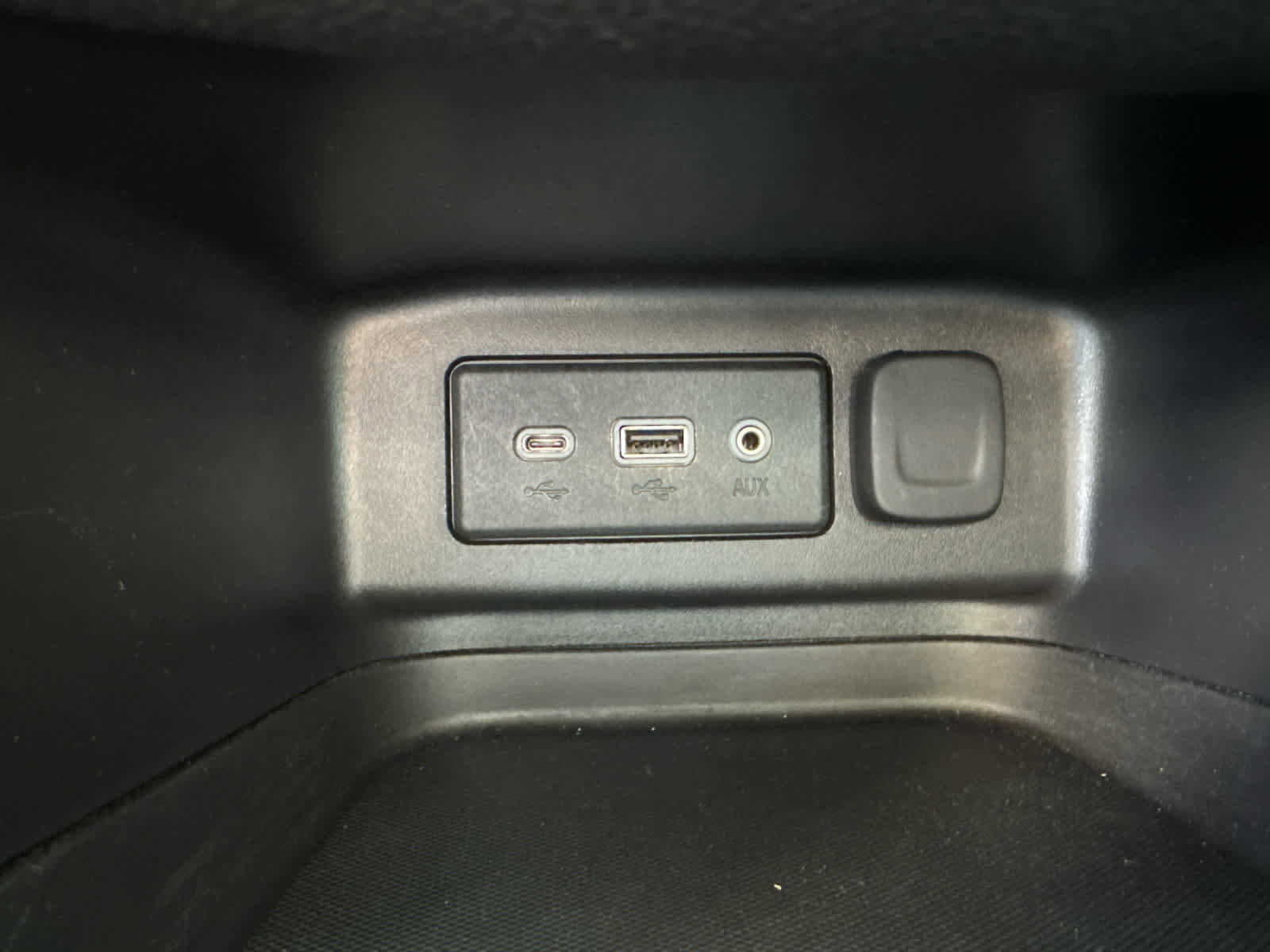 Certified 2024 Chevrolet Equinox LT image 25