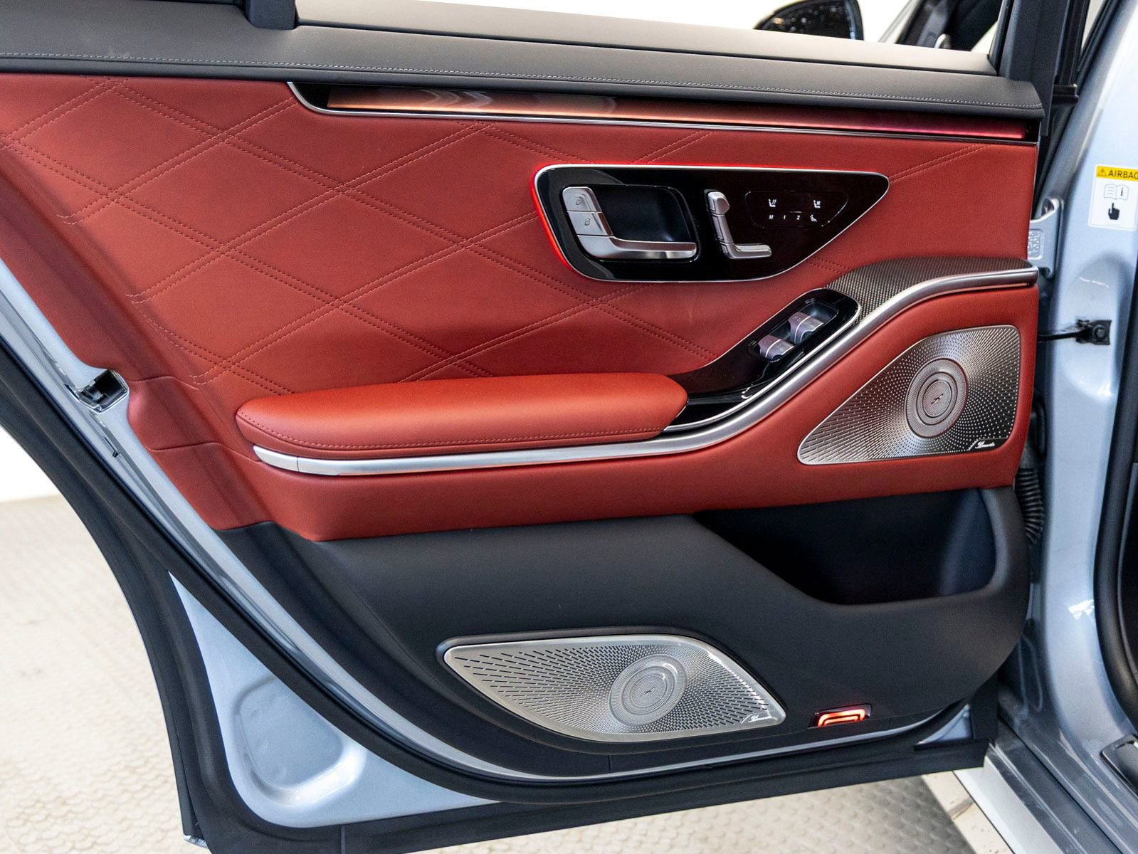 Used 2026 Mercedes-Benz S 63 AMG S image 19