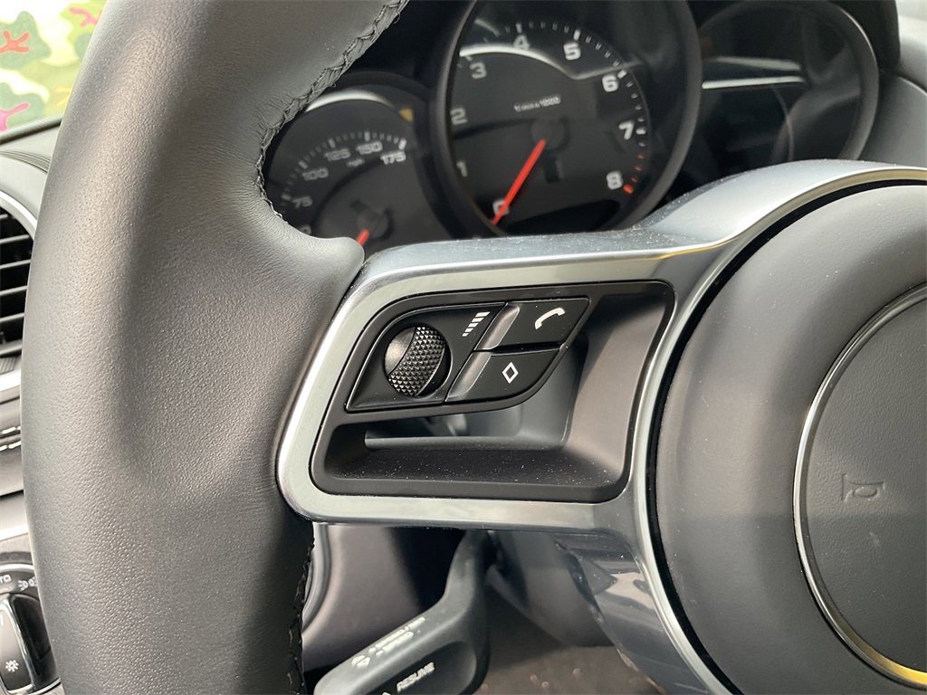 Used 2024 Porsche 718 Cayman Style Edition image 11