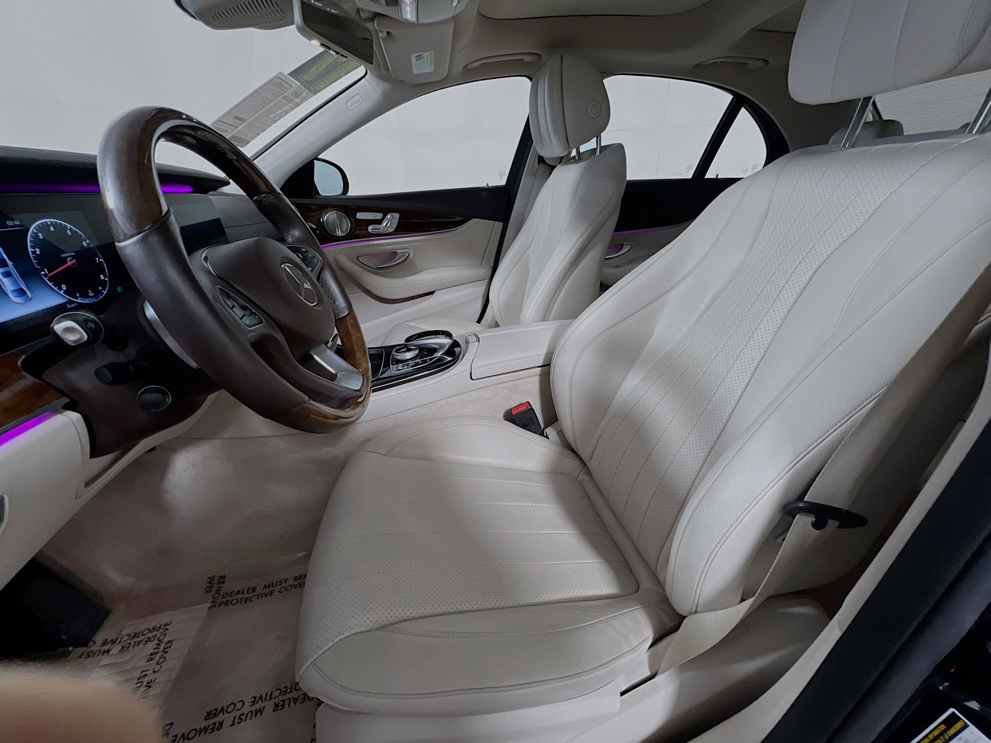 Used 2017 Mercedes-Benz E 300 4MATIC image 15