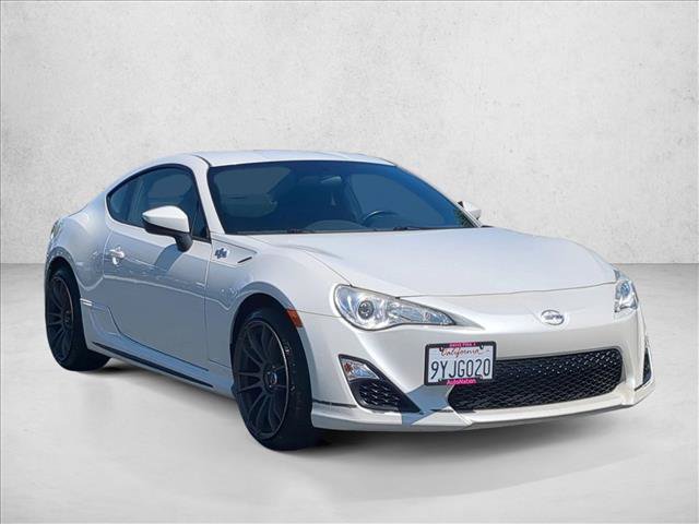 Used 2014 Scion FR-S RWD image 3