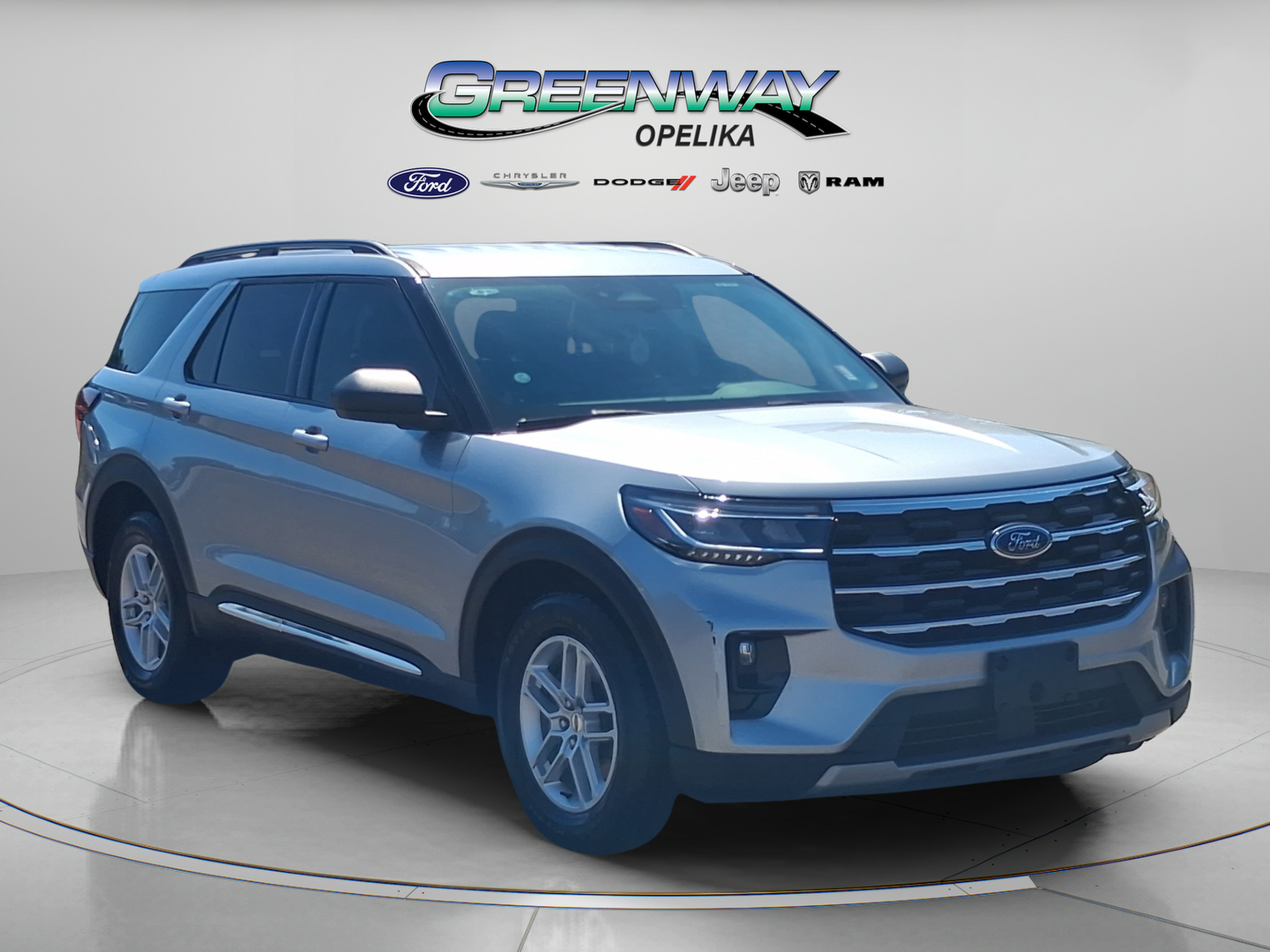 Used 2025 Ford Explorer Active w/ Active Comfort Package