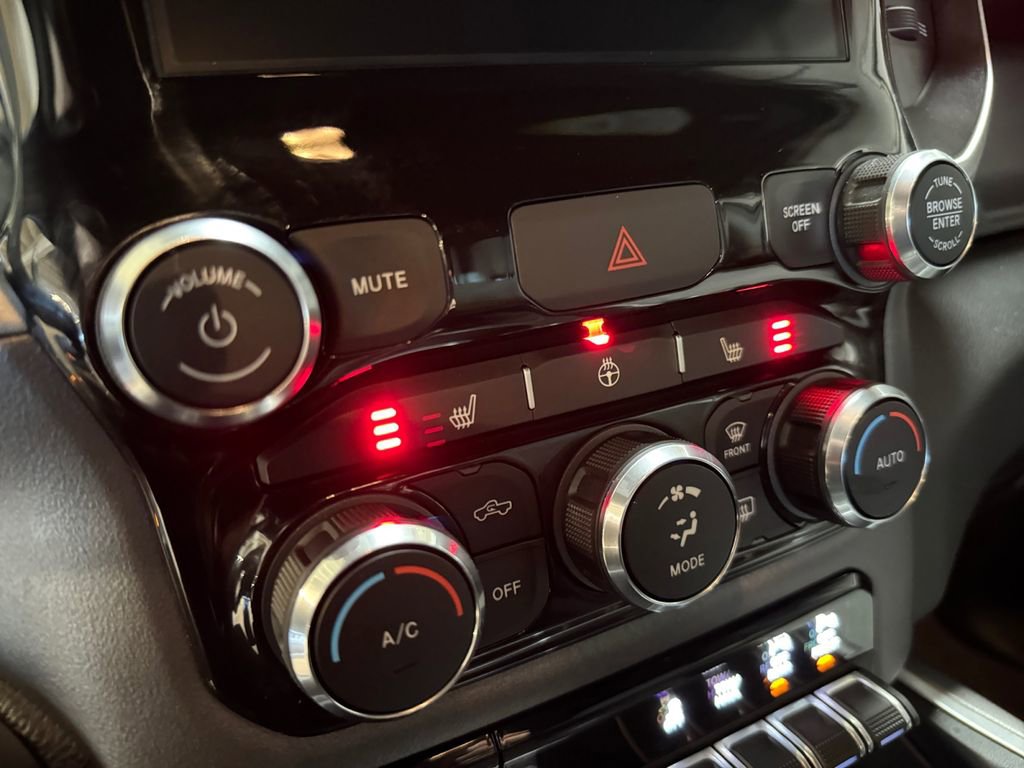 Used 2022 RAM 1500 Big Horn AWD/4WD image 30