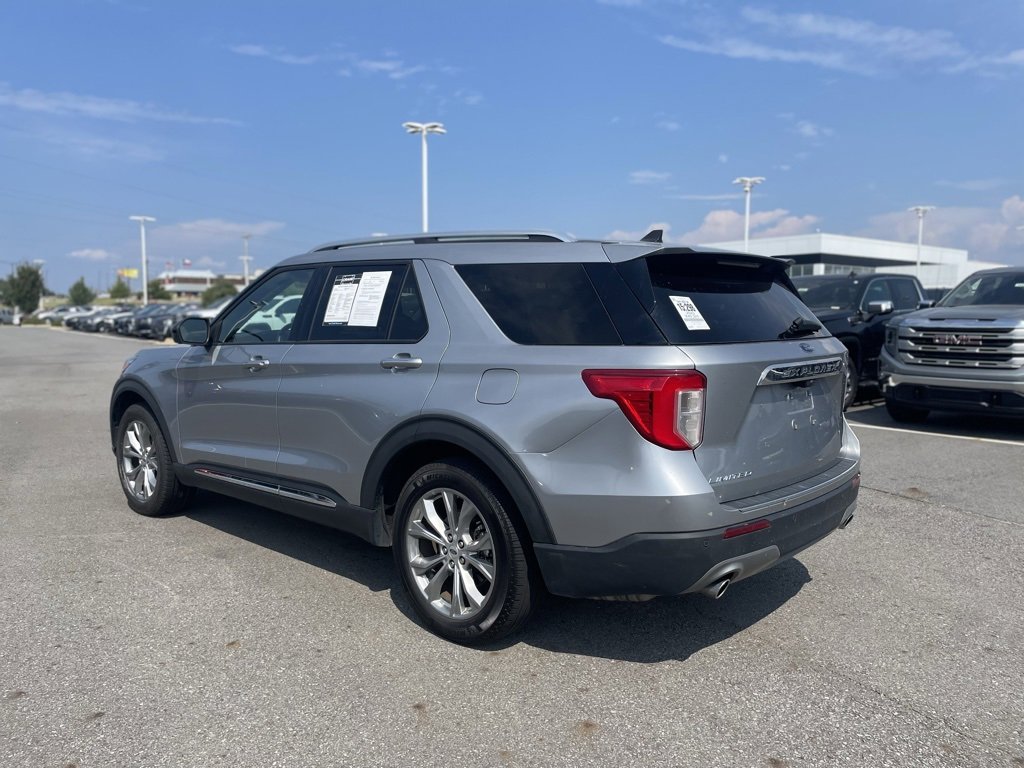 Used 2023 Ford Explorer Limited image 5