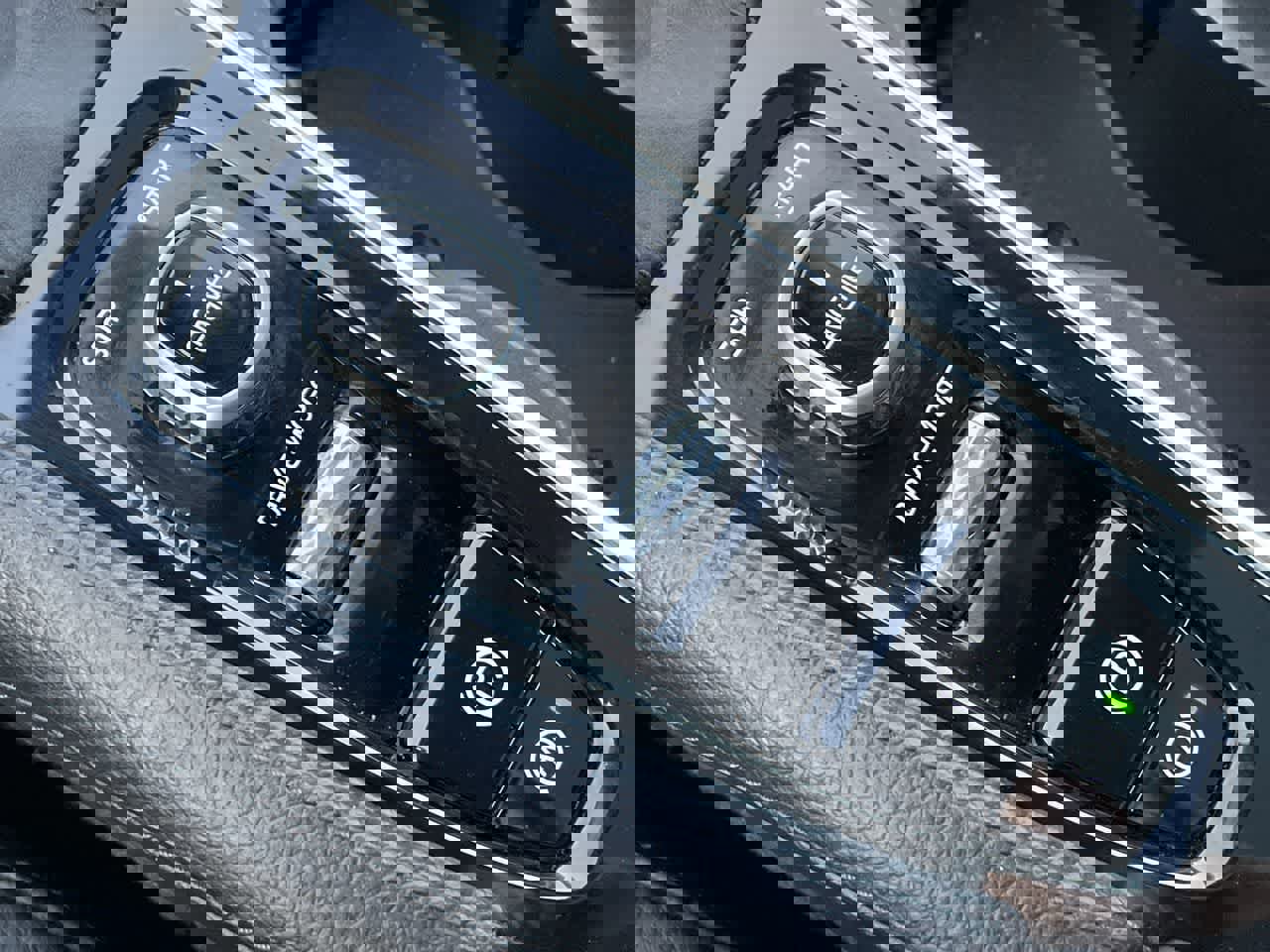 Used 2017 Volvo XC90 T6 Momentum w/ Vision Package image 33