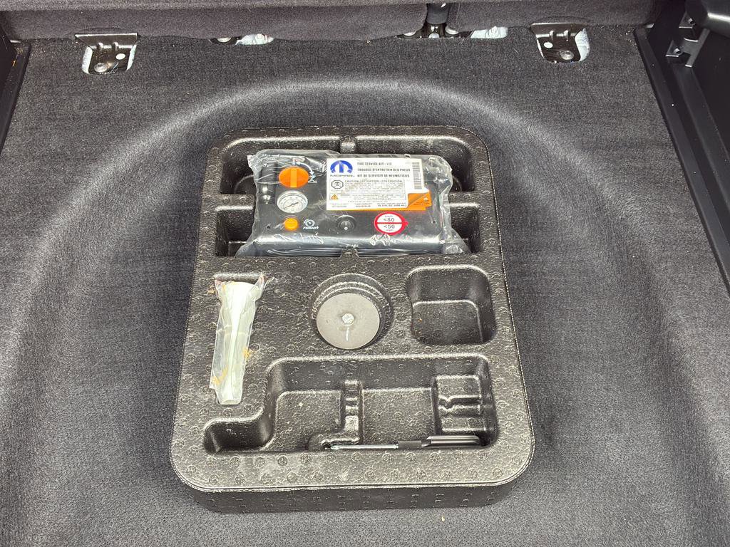 Used 2021 Jeep Compass Latitude image 19