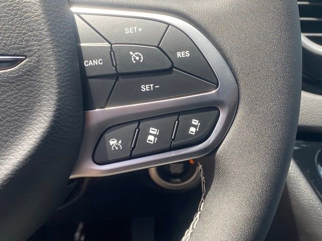 New 2026 Chrysler Voyager LX image 18