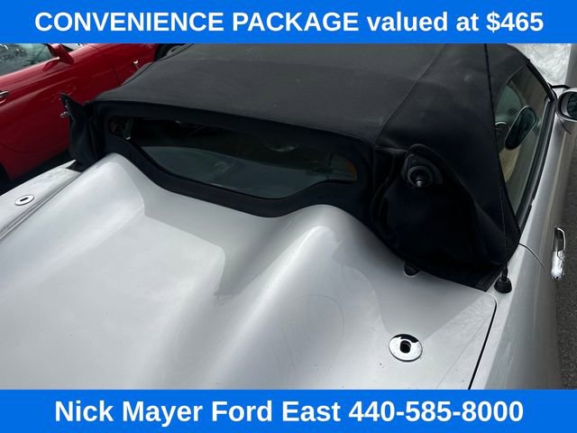 Used 2007 Pontiac Solstice Convertible w/ Premium Package RWD image 9