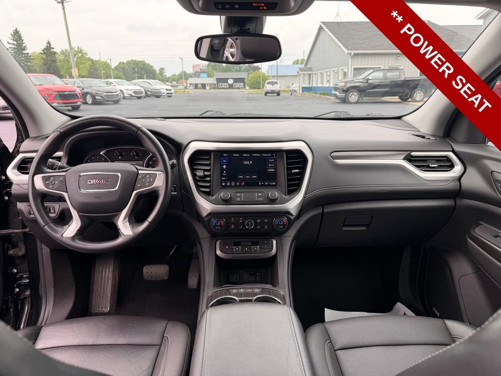 Used 2021 GMC Acadia SLT AWD/4WD image 18