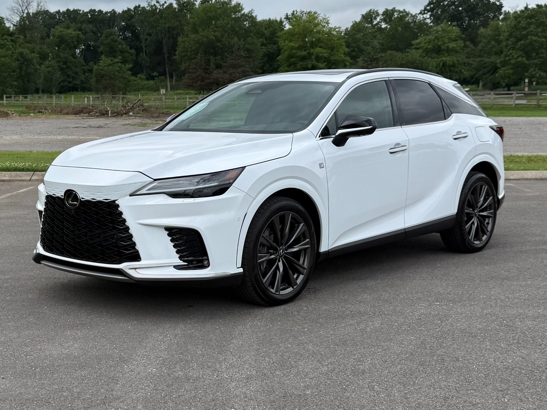 Used 2023 Lexus RX 350 F Sport w/ Cold Area Package AWD/4WD image 2