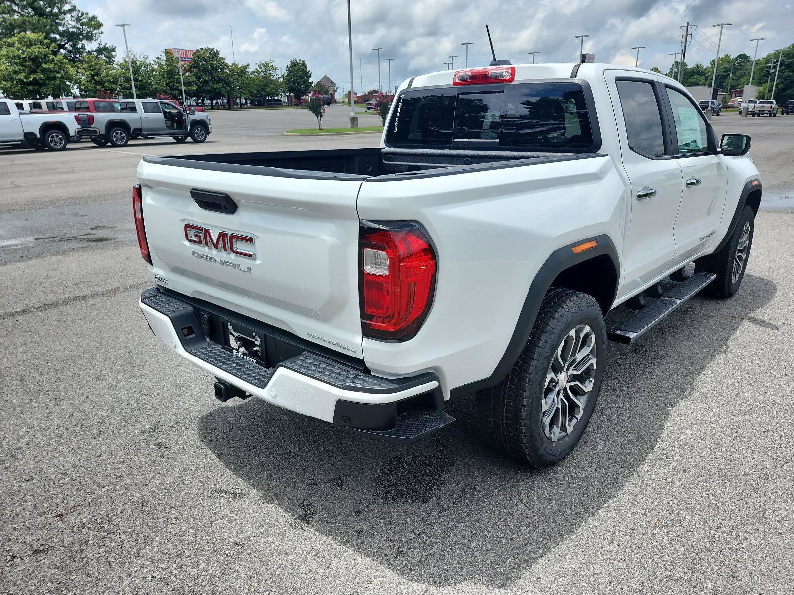 New 2026 GMC Canyon Denali AWD/4WD image 3