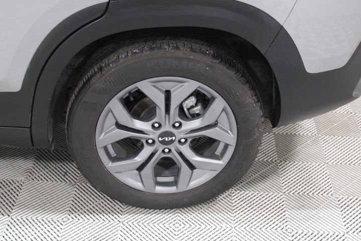 Used 2024 Kia Seltos S image 41